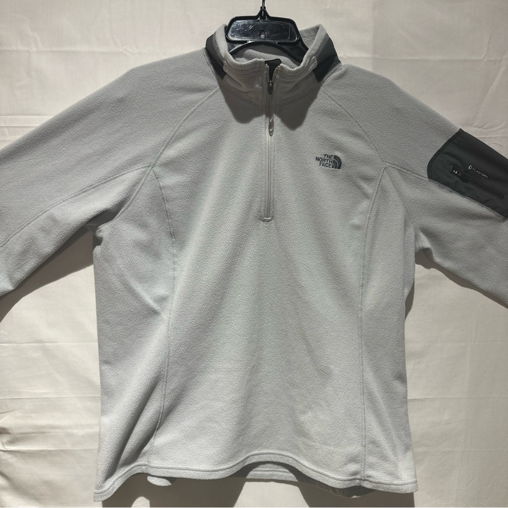 The North Face Light Gray Quarter-Zip Fleece